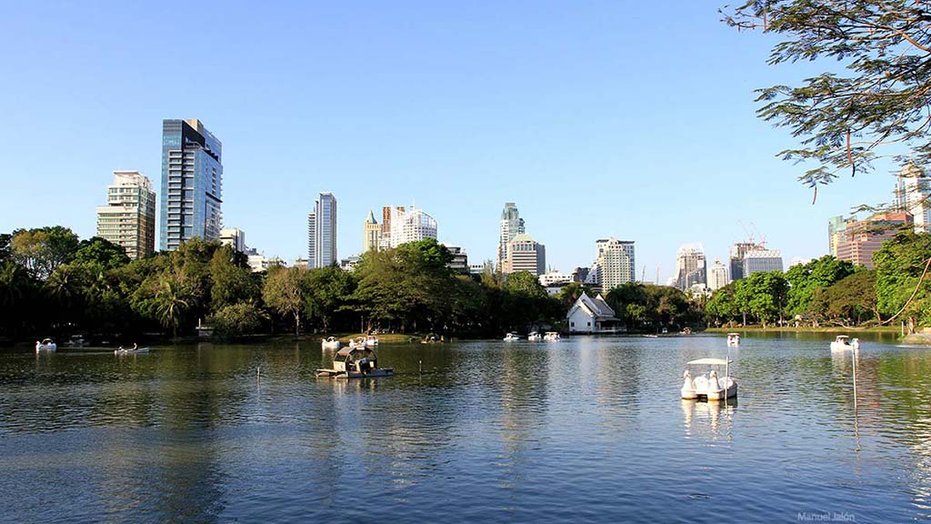 BKK-Interesting-9 Lumpini park.
