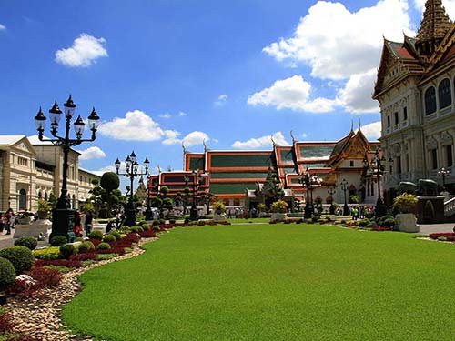 Dependencies in the Grand Palace in Bangkok.
