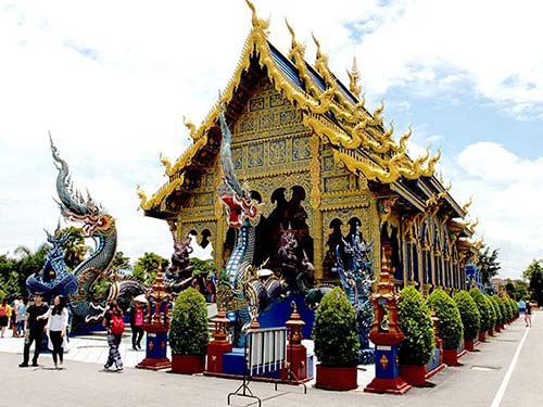 Wat Rong Suea, Chiang Rai.