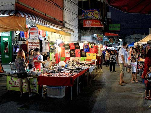 Night Bazaar in Chiang Rai.