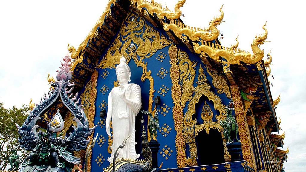 Wat Rong Suea, the Blue Temple, Chiang Rai.