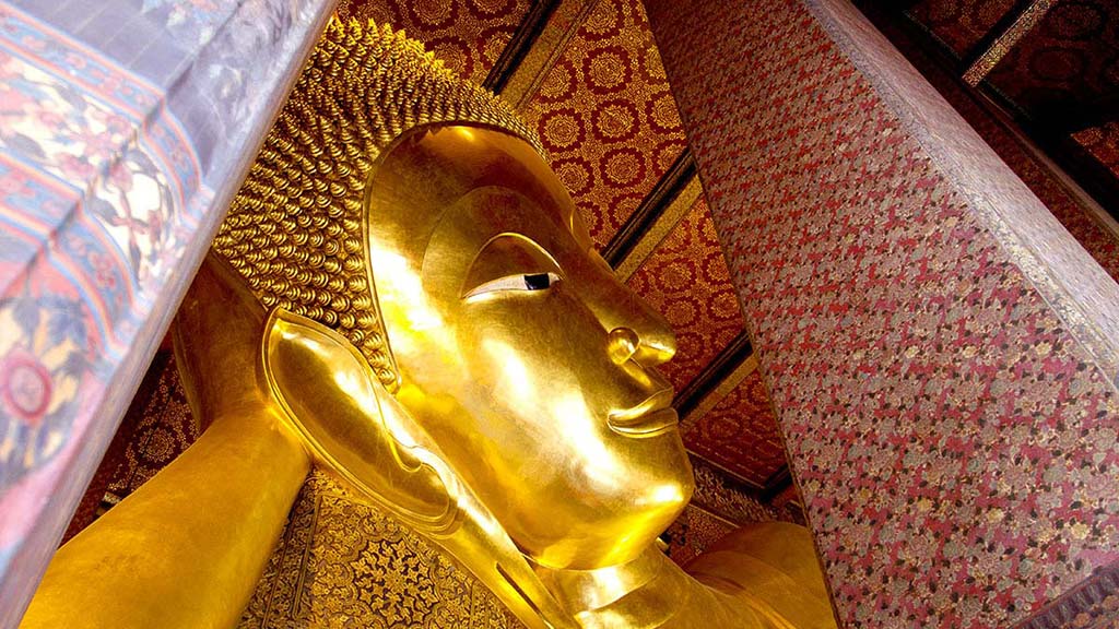 Buda reclinado gigante en el Wat Pho.