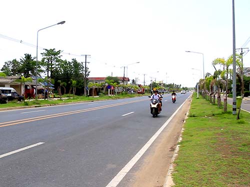 Carretera pirncipal de Khao Lak.
