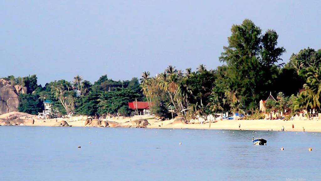 Lamai beach.