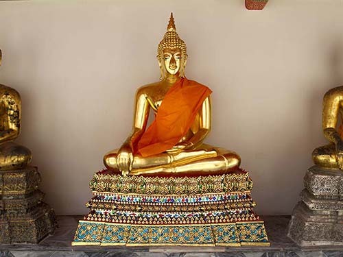 Cloister of Wat Pho.